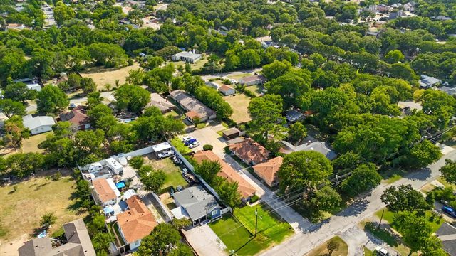 1516 W 7th Street, Irving, TX 75060