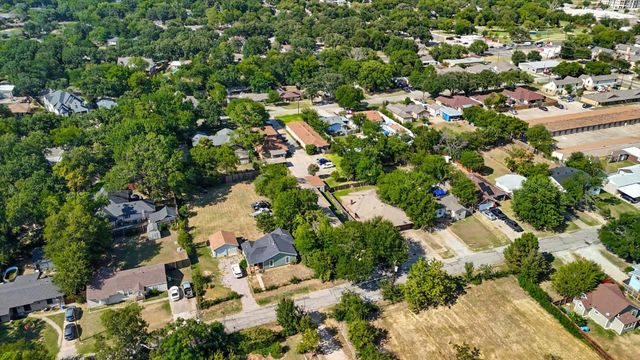 1516 W 7th Street, Irving, TX 75060