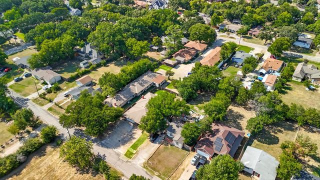 1516 W 7th Street, Irving, TX 75060