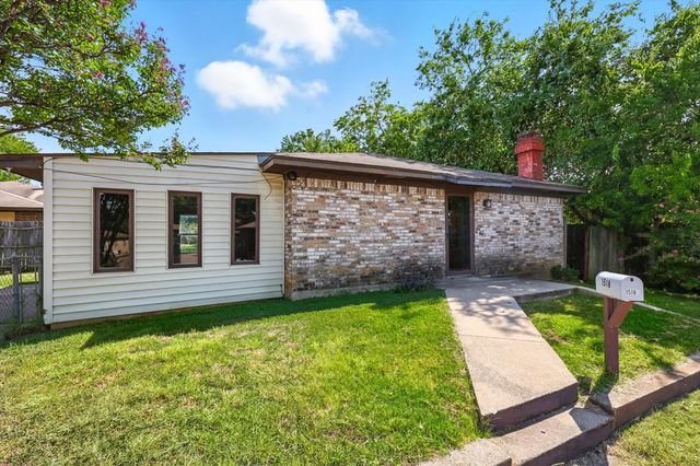 1516 W 7th Street, Irving, TX 75060