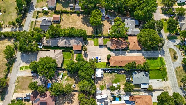 1516 W 7th Street, Irving, TX 75060
