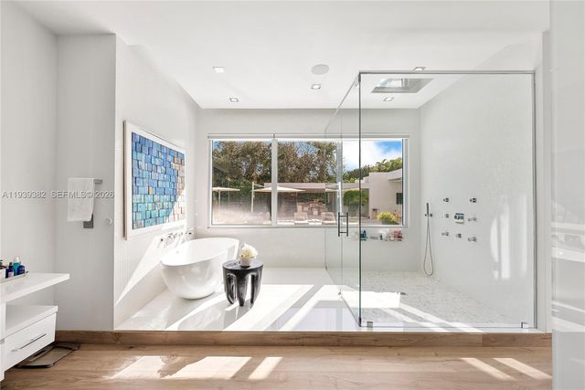 7218 SW 102nd St, Pinecrest, FL 33156