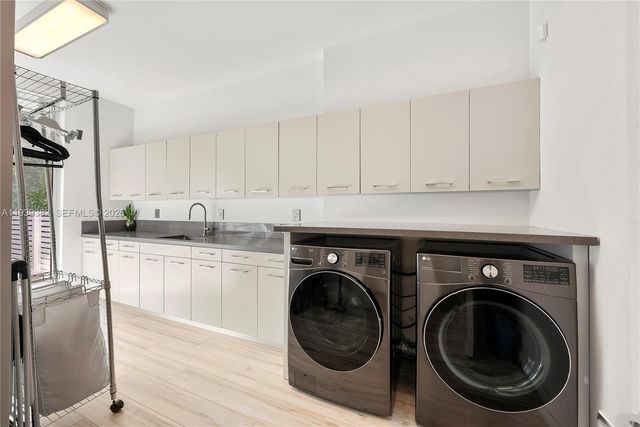 7218 SW 102nd St, Pinecrest, FL 33156