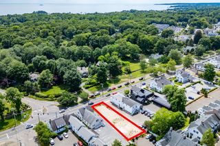 885 Boston Post Road, Madison, CT 06443