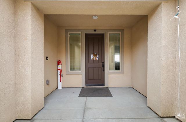 14704 Coyle Circle, Bakersfield, CA 93311