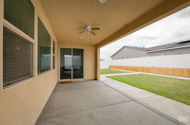 14704 Coyle Circle, Bakersfield, CA 93311