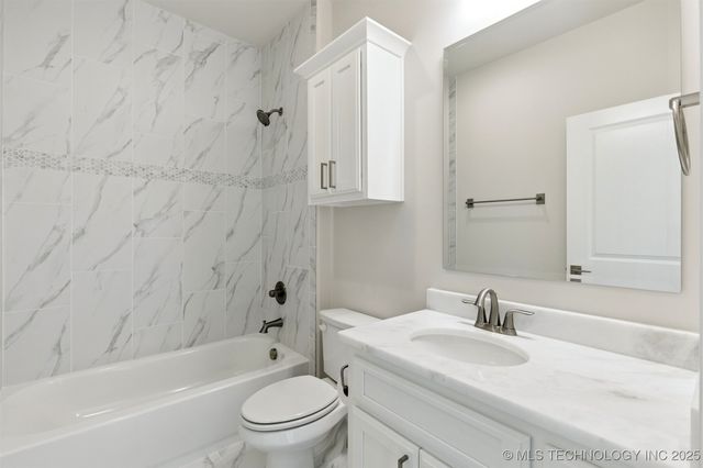 5403 E 126th Street S, Bixby, OK 74008