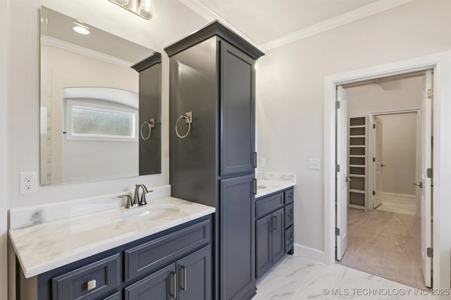 5403 E 126th Street S, Bixby, OK 74008