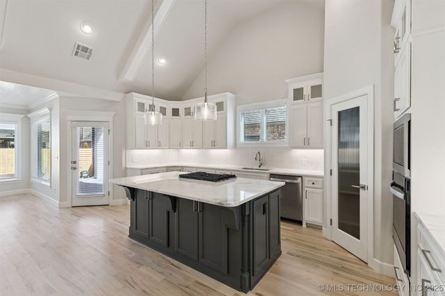 5403 E 126th Street S, Bixby, OK 74008