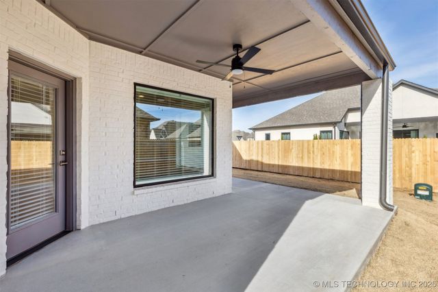 5403 E 126th Street S, Bixby, OK 74008