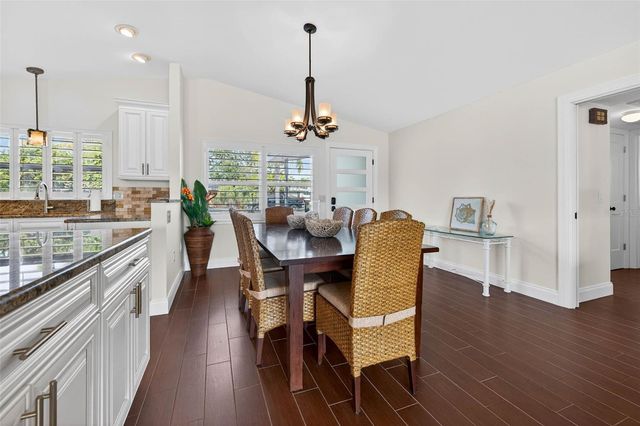 333 LA HACIENDA DRIVE, Indian Rocks Beach, FL 33785