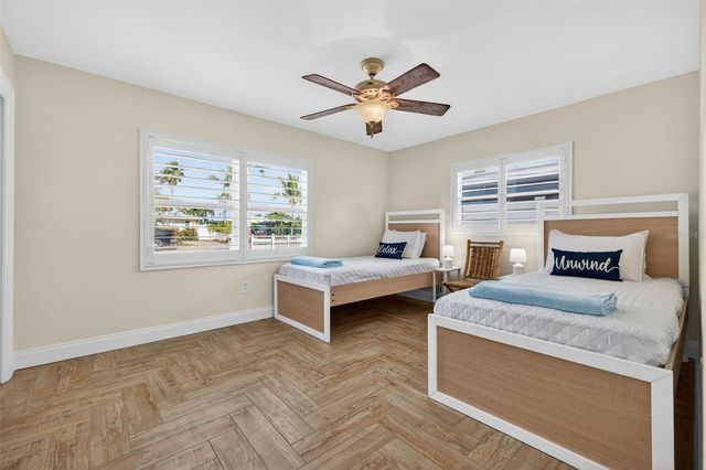 333 LA HACIENDA DRIVE, Indian Rocks Beach, FL 33785