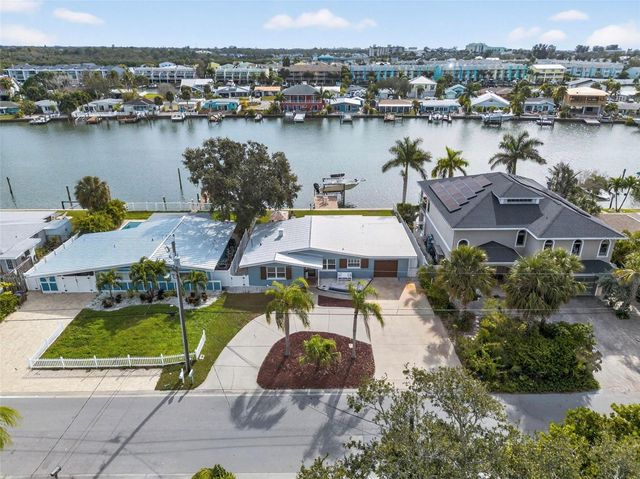 333 LA HACIENDA DRIVE, Indian Rocks Beach, FL 33785