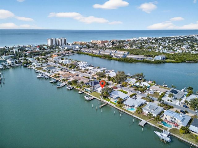 333 LA HACIENDA DRIVE, Indian Rocks Beach, FL 33785