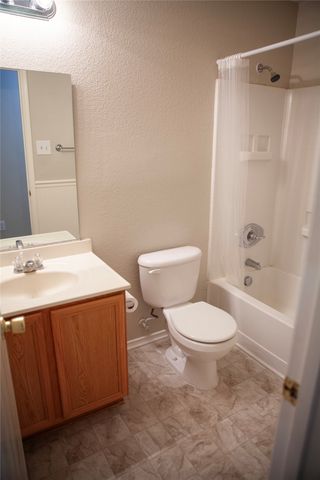 116 Pintail Lane, Sanger, TX 76266