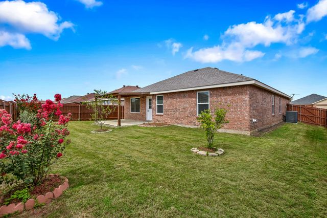 116 Pintail Lane, Sanger, TX 76266