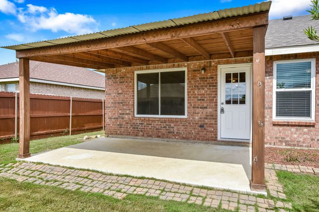 116 Pintail Lane, Sanger, TX 76266