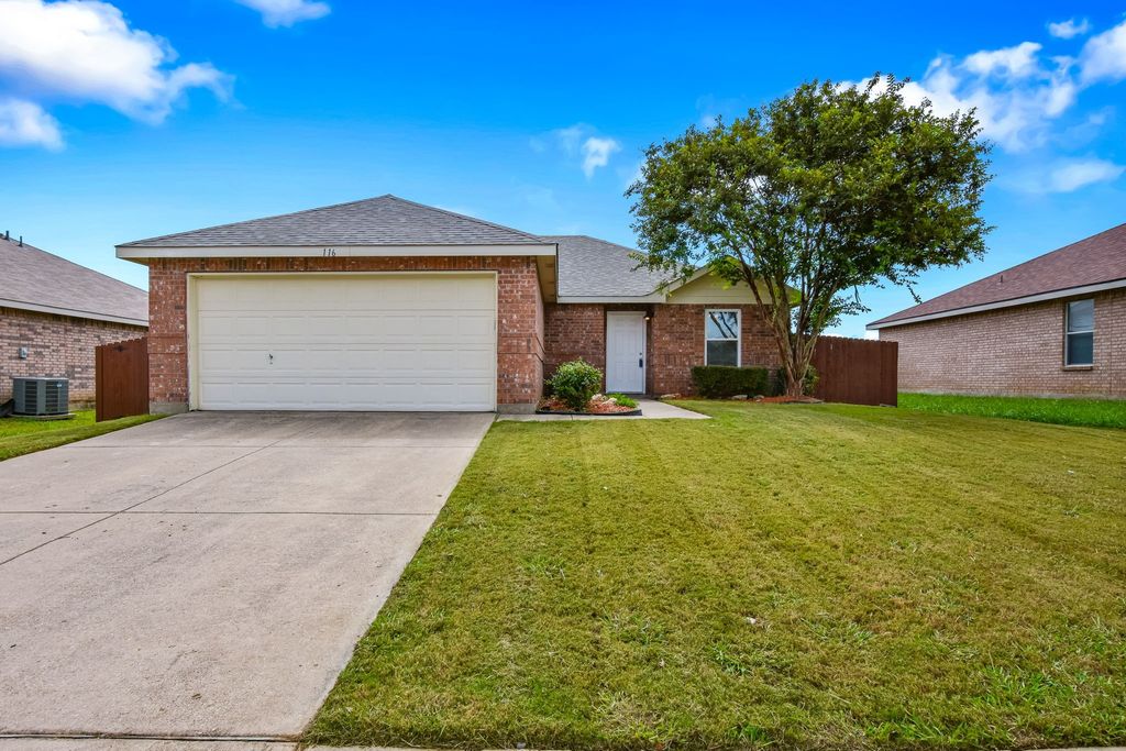 116 Pintail Lane, Sanger, TX 76266