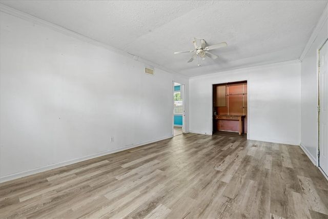701 S Texas Avenue, Greenville, SC 29611