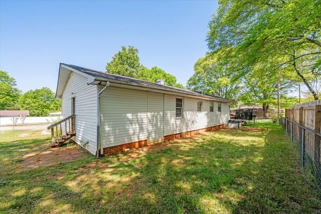 701 S Texas Avenue, Greenville, SC 29611