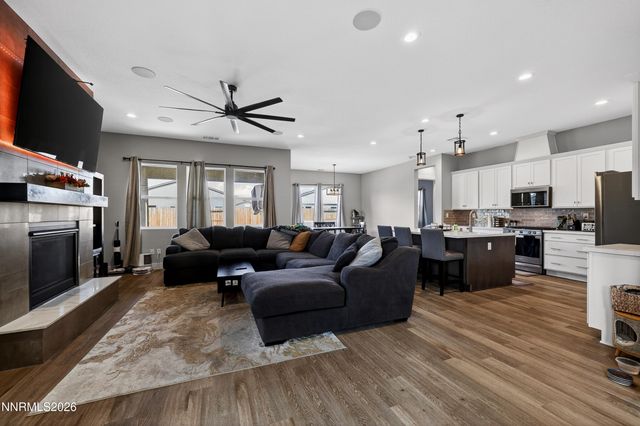 2198 Sprague Drive, Sparks, NV 89436