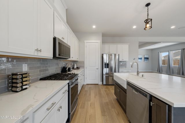 2198 Sprague Drive, Sparks, NV 89436