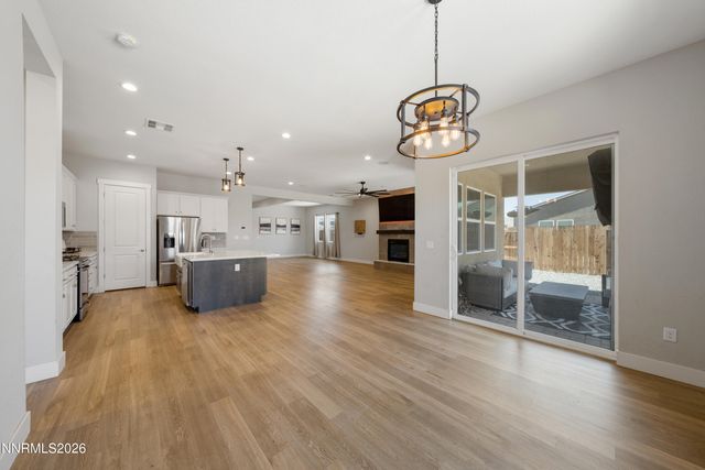 2198 Sprague Drive, Sparks, NV 89436