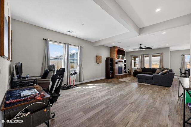 2198 Sprague Drive, Sparks, NV 89436