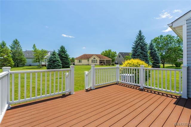 71 Niagara Shore Drive, Tonawanda, NY 14150