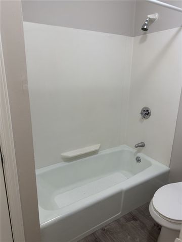 3 Admiralty Drive 9-7, Middletown, RI 02842