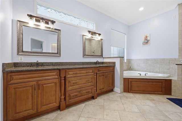 25672 NW 173RD AVENUE, High Springs, FL 32643