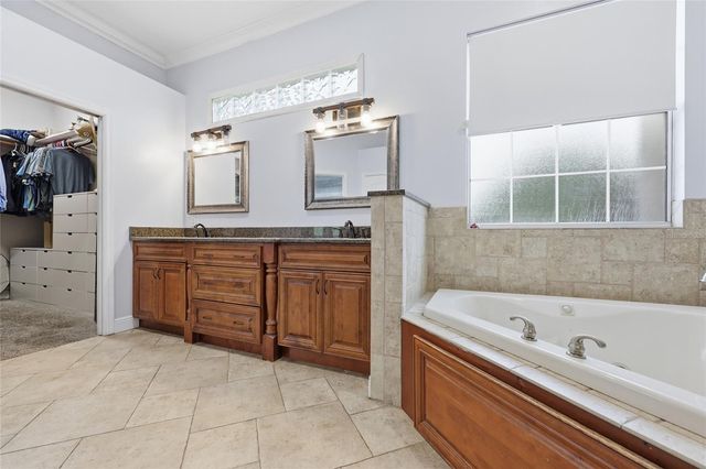 25672 NW 173RD AVENUE, High Springs, FL 32643