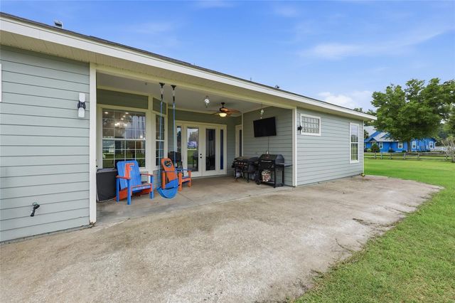 25672 NW 173RD AVENUE, High Springs, FL 32643
