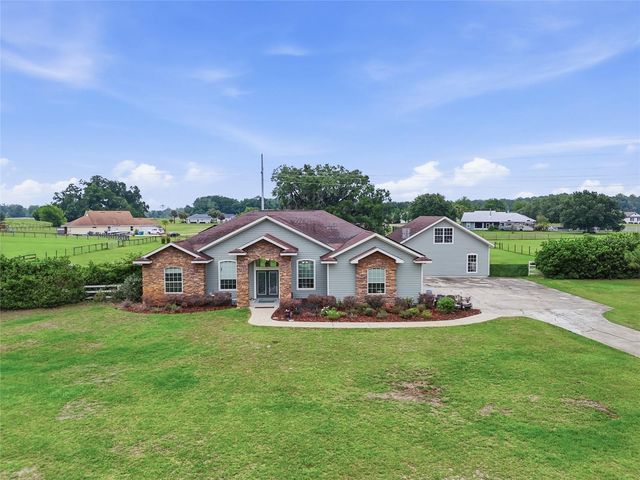 25672 NW 173RD AVENUE, High Springs, FL 32643