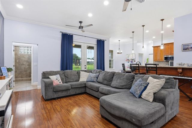 25672 NW 173RD AVENUE, High Springs, FL 32643
