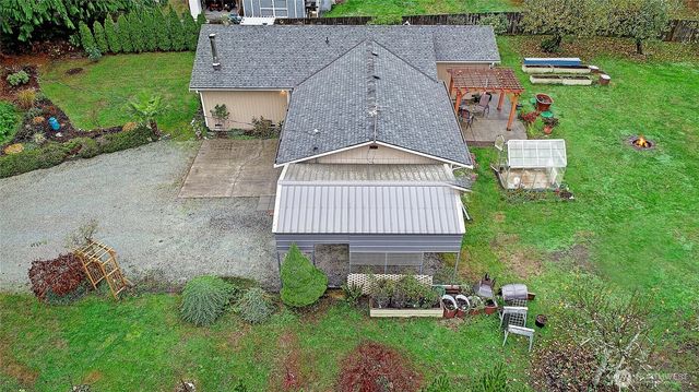2931 SE Camano Drive, Camano Island, WA 98282