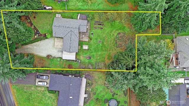 2931 SE Camano Drive, Camano Island, WA 98282