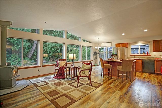 2931 SE Camano Drive, Camano Island, WA 98282