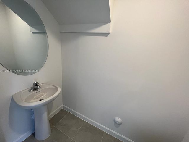 12958 NW 23rd Pl, Miami, FL 33167