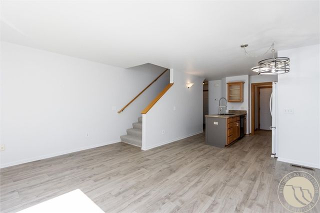 574 Killarney STREET, Billings, MT 59105