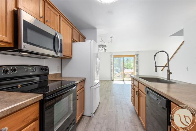 574 Killarney STREET, Billings, MT 59105