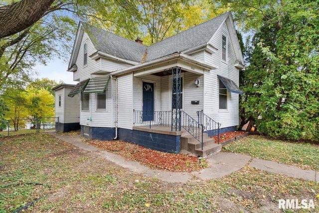 1616 ESPLANADE Avenue, Davenport, IA 52803
