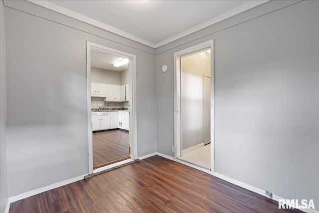 1616 ESPLANADE Avenue, Davenport, IA 52803