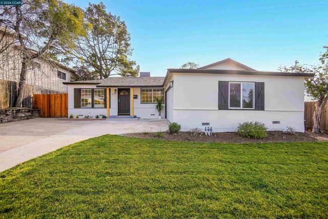 2412 Alamo St, Pinole, CA 94564