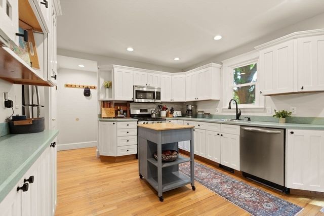 240 East Street, Weymouth, MA 02189
