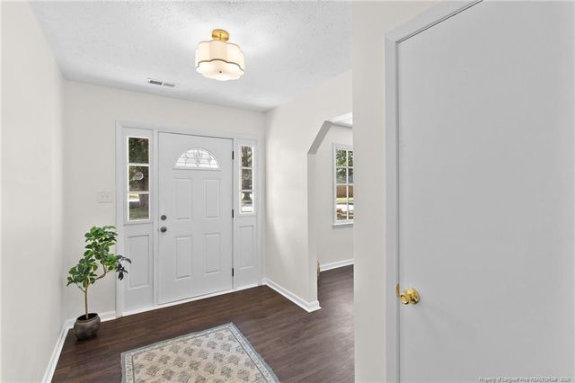 6706 Interban Drive, Fayetteville, NC 28314