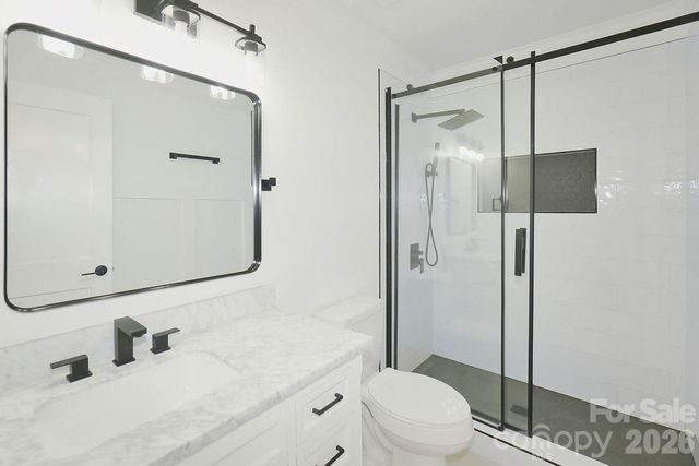 8805 Hunter Ridge Drive, Charlotte, NC 28226