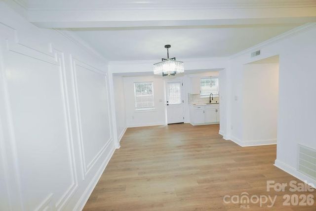 8805 Hunter Ridge Drive, Charlotte, NC 28226