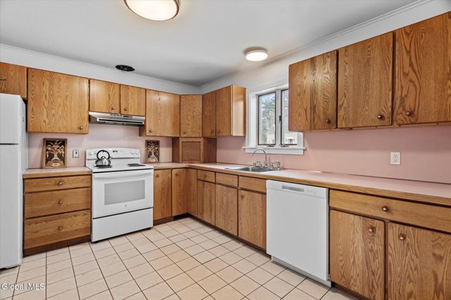 15 Arbor Drive, Glens Falls, NY 12801