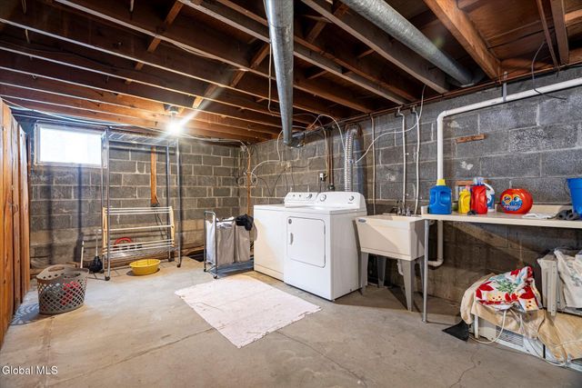 15 Arbor Drive, Glens Falls, NY 12801